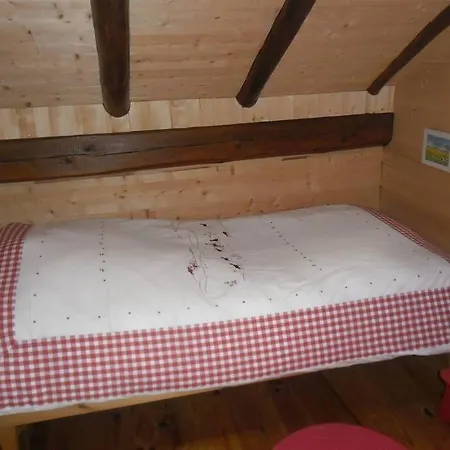 Holiday home Les Gallinaces Docelles